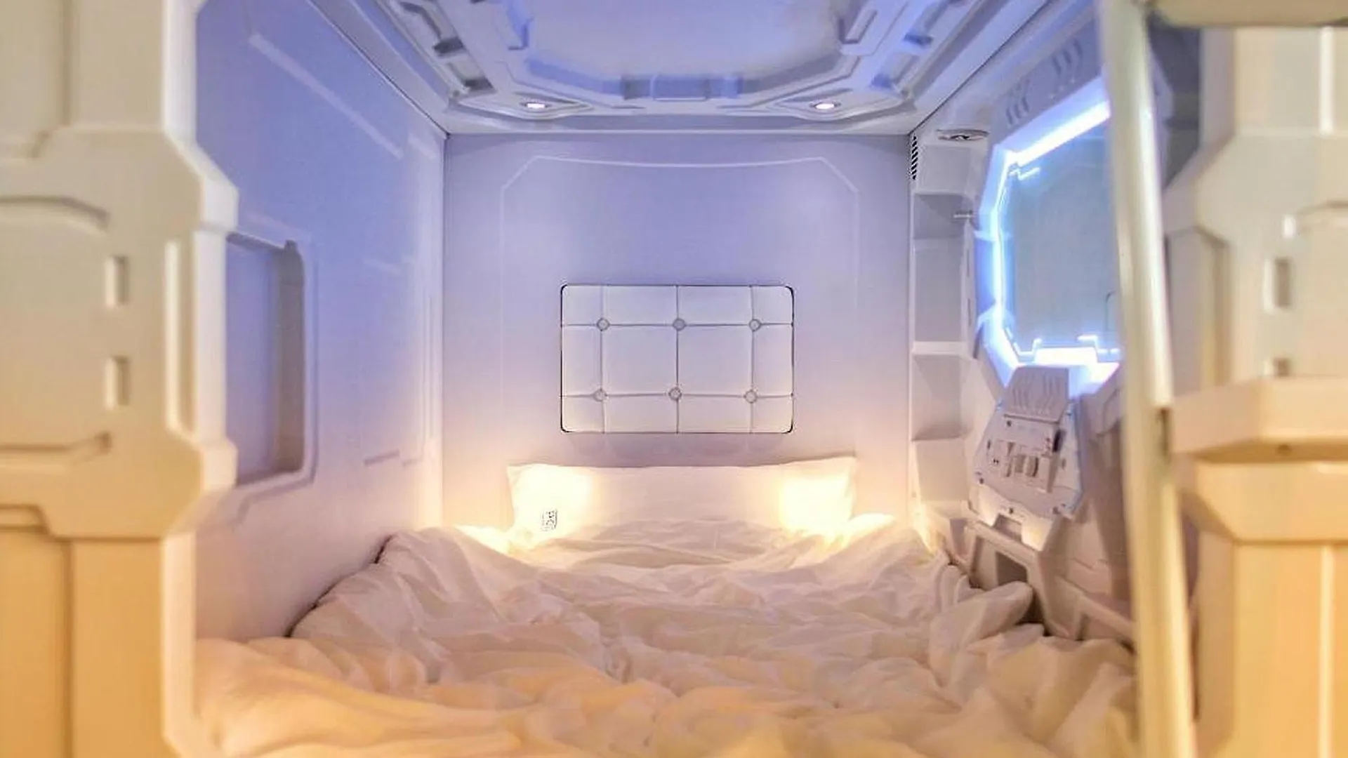 Capsule hotel Beddy Hostels Madrid